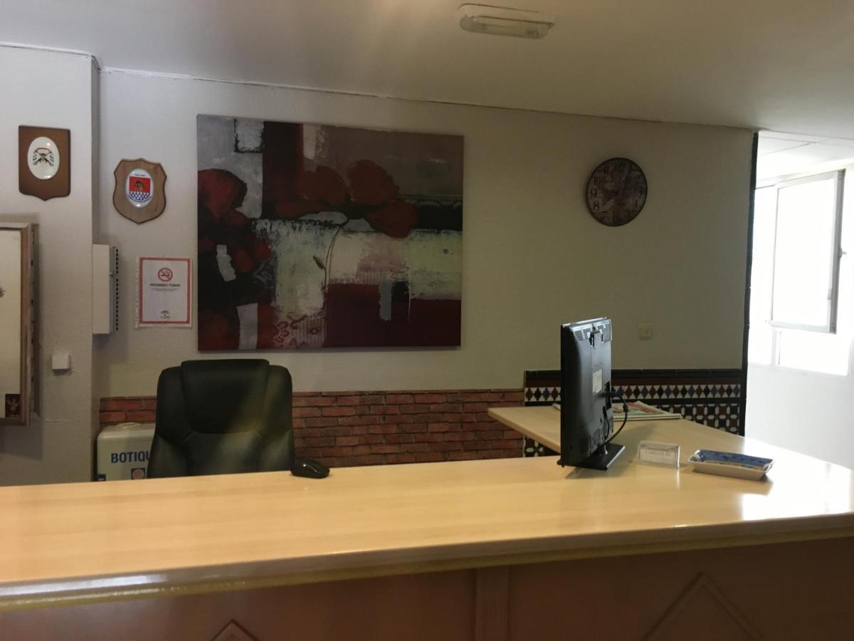 Hostal Carlos III El Ejido Bagian luar foto