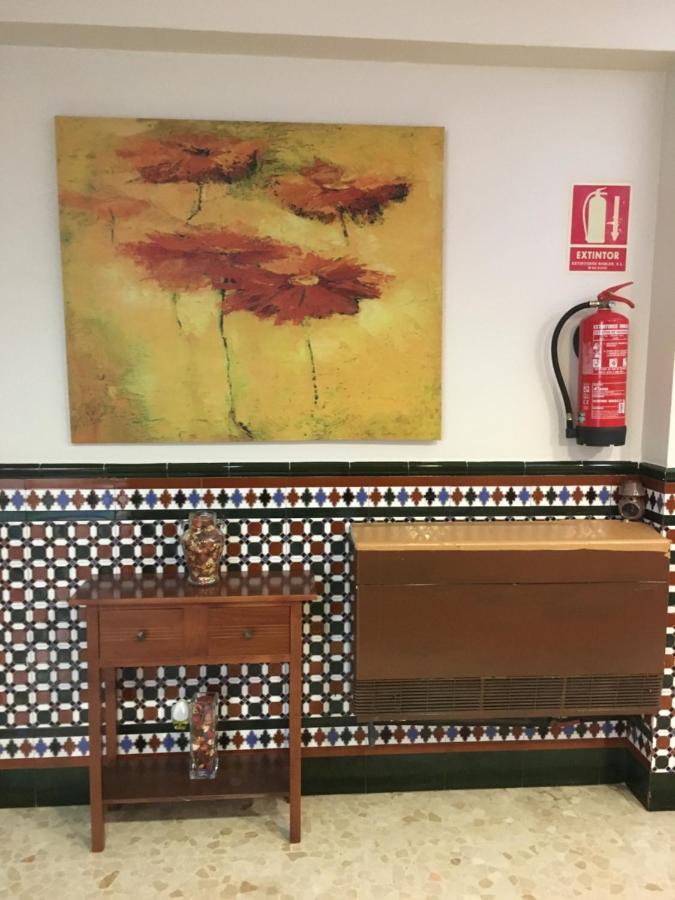 Hostal Carlos III El Ejido Bagian luar foto