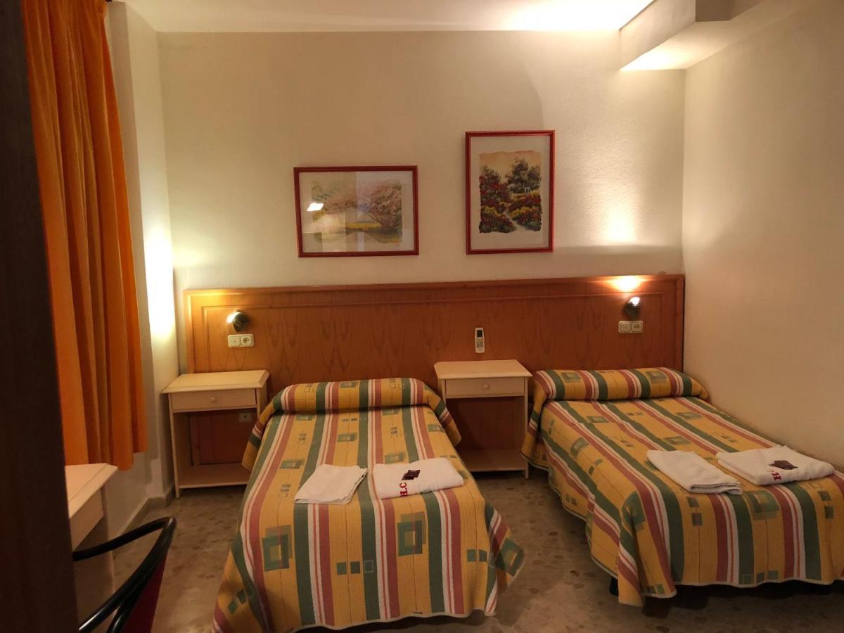Hostal Carlos III El Ejido Bagian luar foto