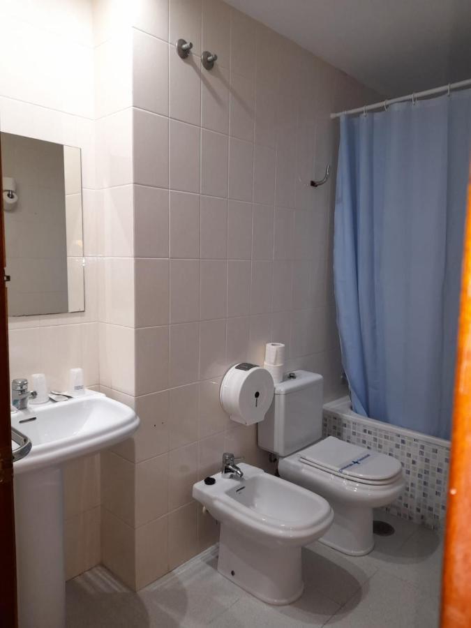 Hostal Carlos III El Ejido Bagian luar foto